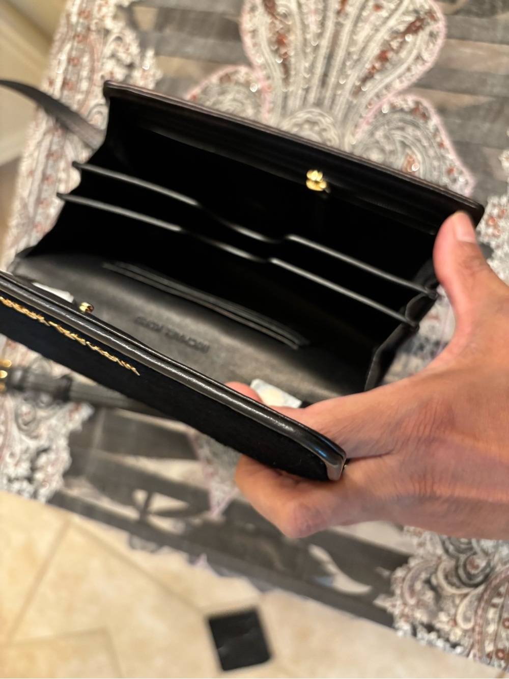 Michael Kors Black Crossbody Chain Shoulder Bag - Picture 6 of 9